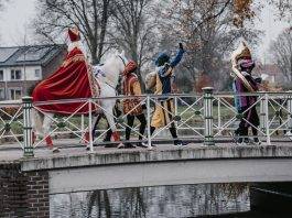 Sinterklaas komt eraan (foto: Jorrit van de Kolk)